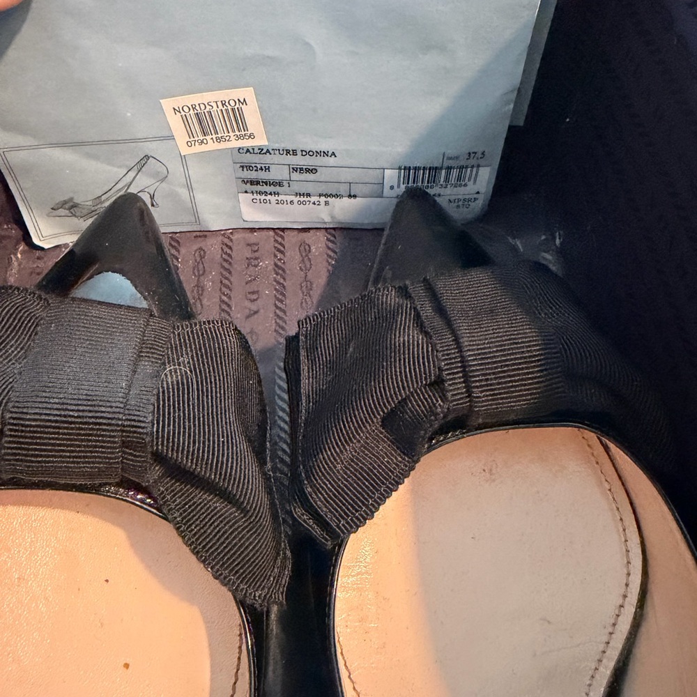 Prada Black Patent Leather Bow Pumps - image 7